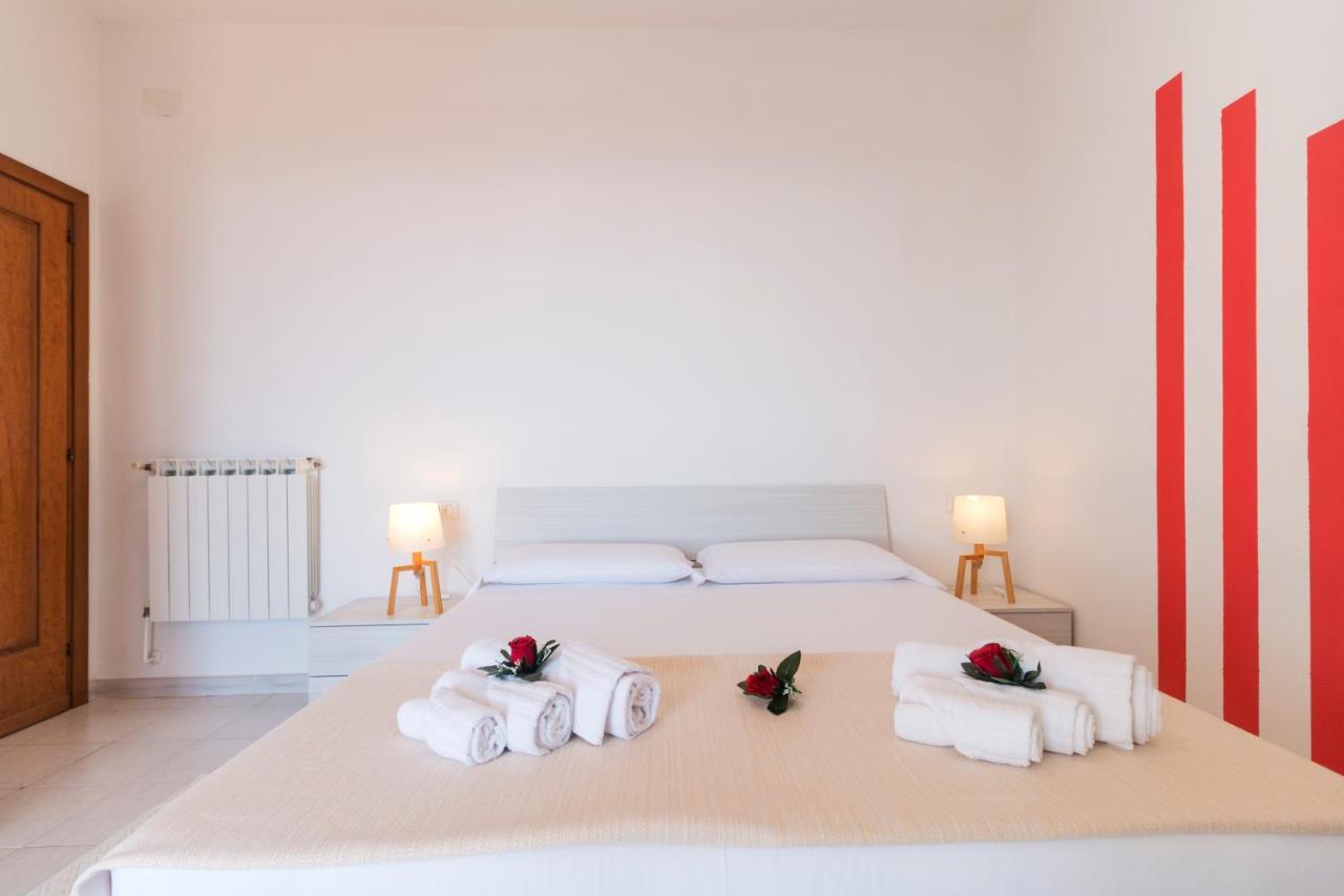 Suite Apartment La Punta Cala Gonone Eksteriør billede