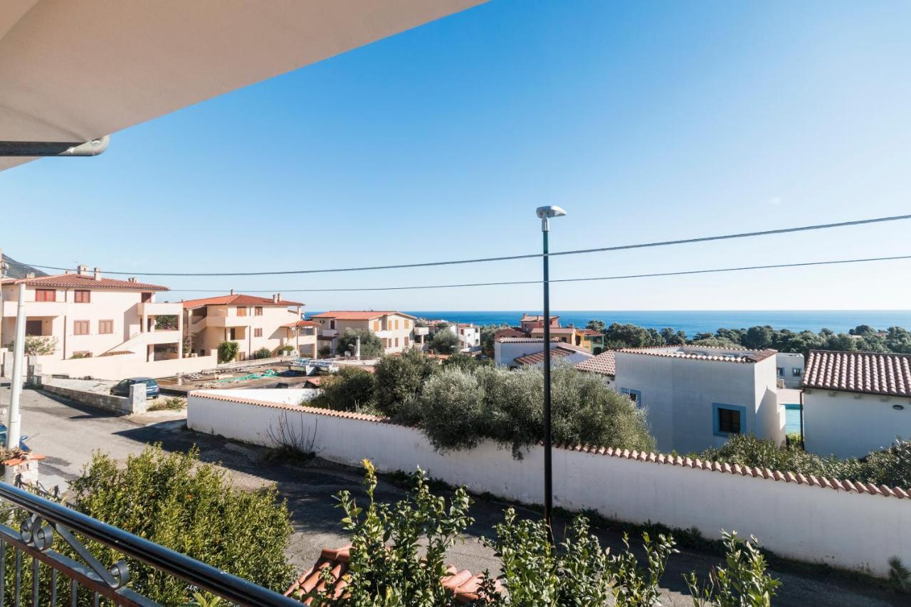 Suite Apartment La Punta Cala Gonone Eksteriør billede