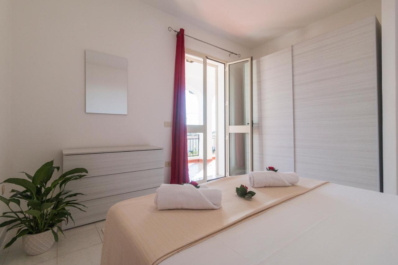 Suite Apartment La Punta Cala Gonone Eksteriør billede